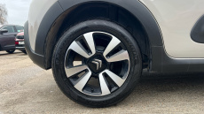 Citroen C3 1.2 PureTech Plus 5dr Petrol Hatchback